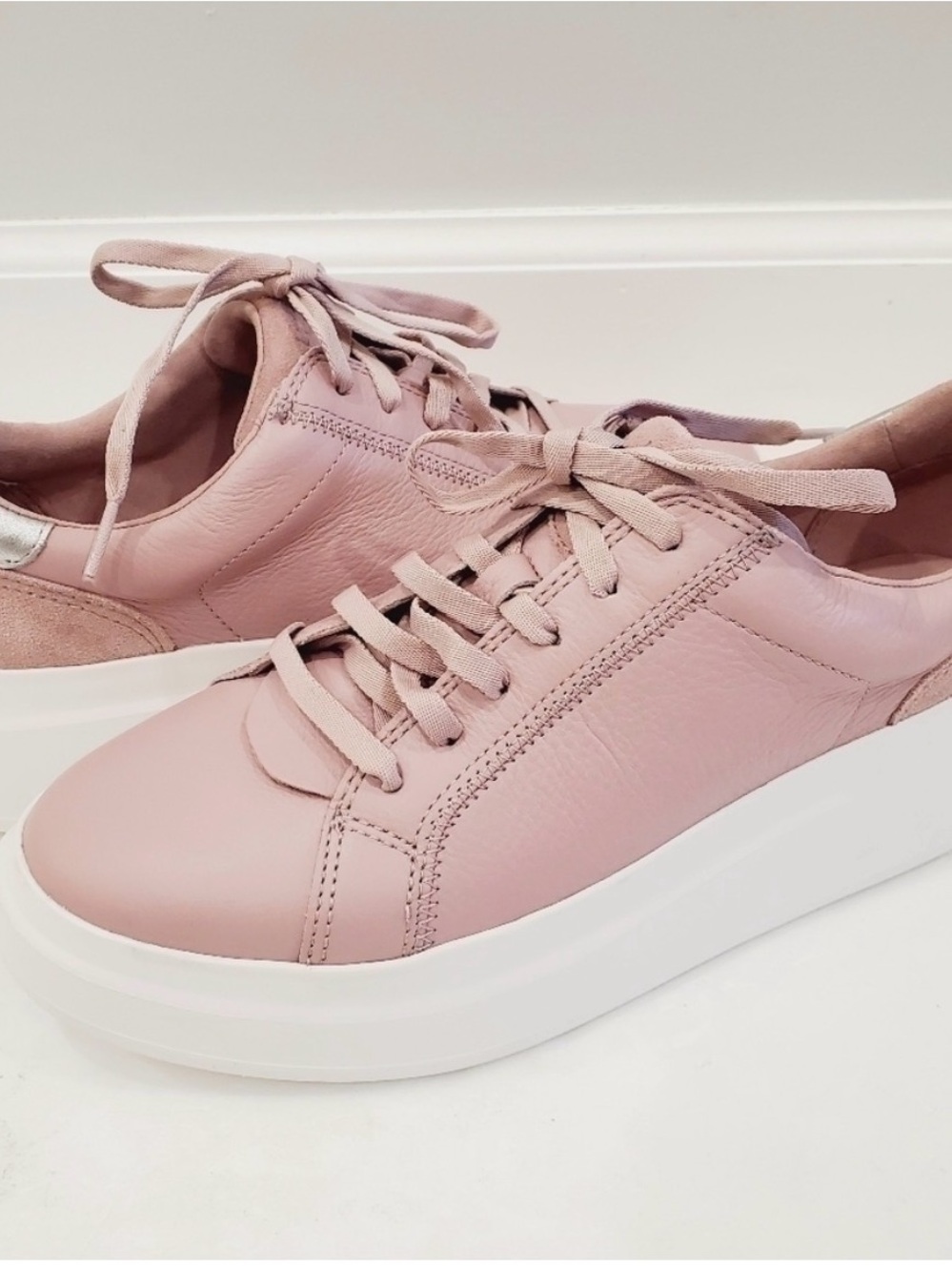 UGG Women's Platform Lace-Up Sneakers in Dusty Rose - Picture 4 of 5
